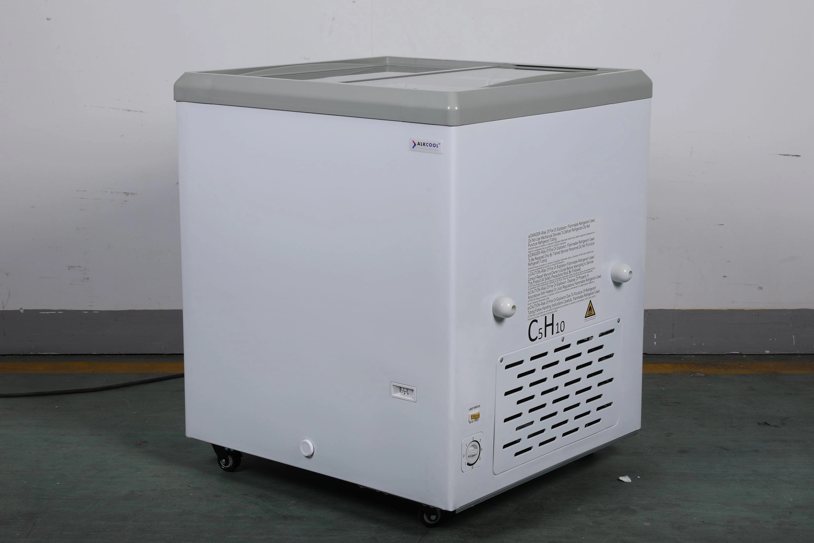 FDF7.2CF 28'' Width Horizontal Display Island Freezer - Nafcool™ Commercial Freezer Icecream, frozen food, Ice bag