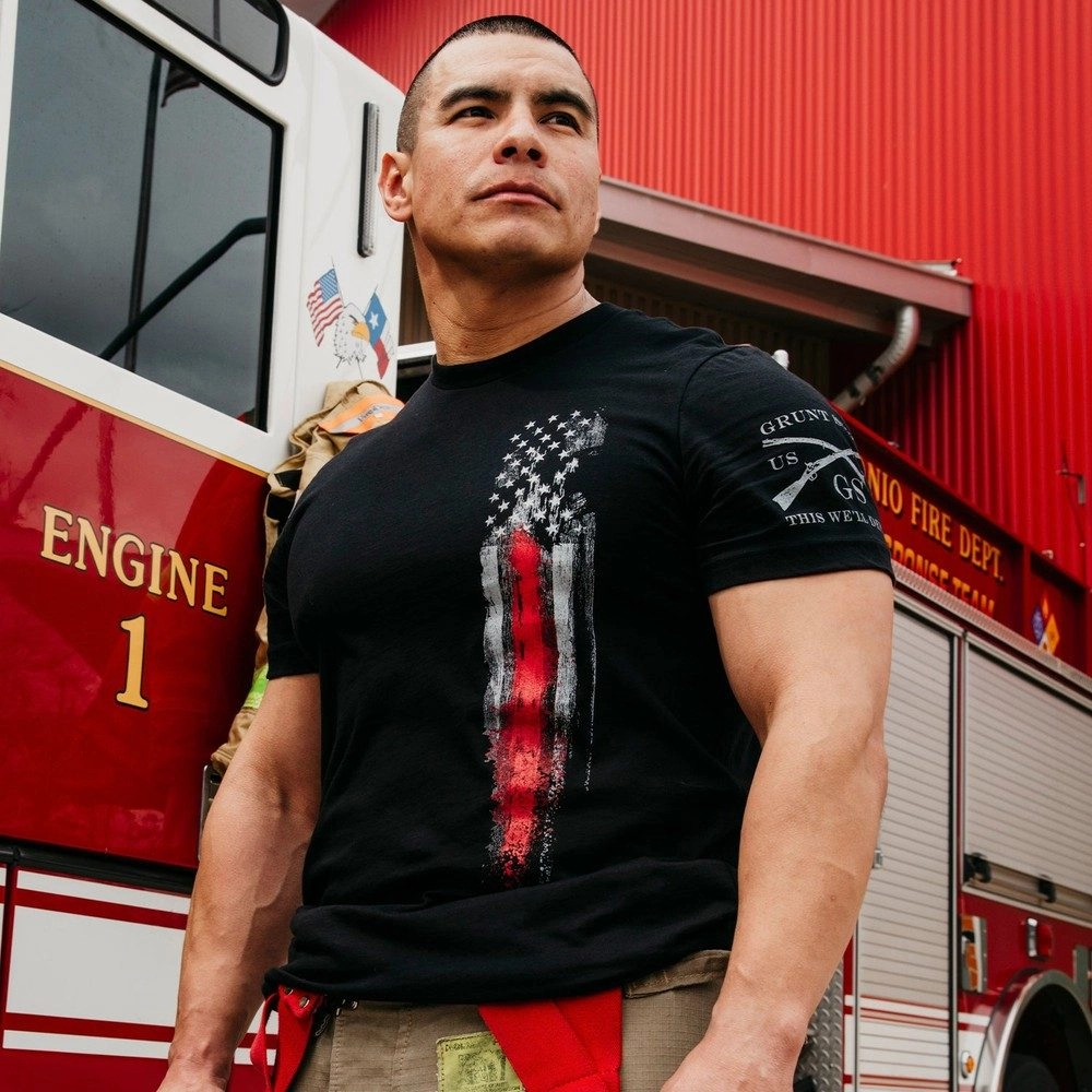 Red Line Flag T-Shirt - Black